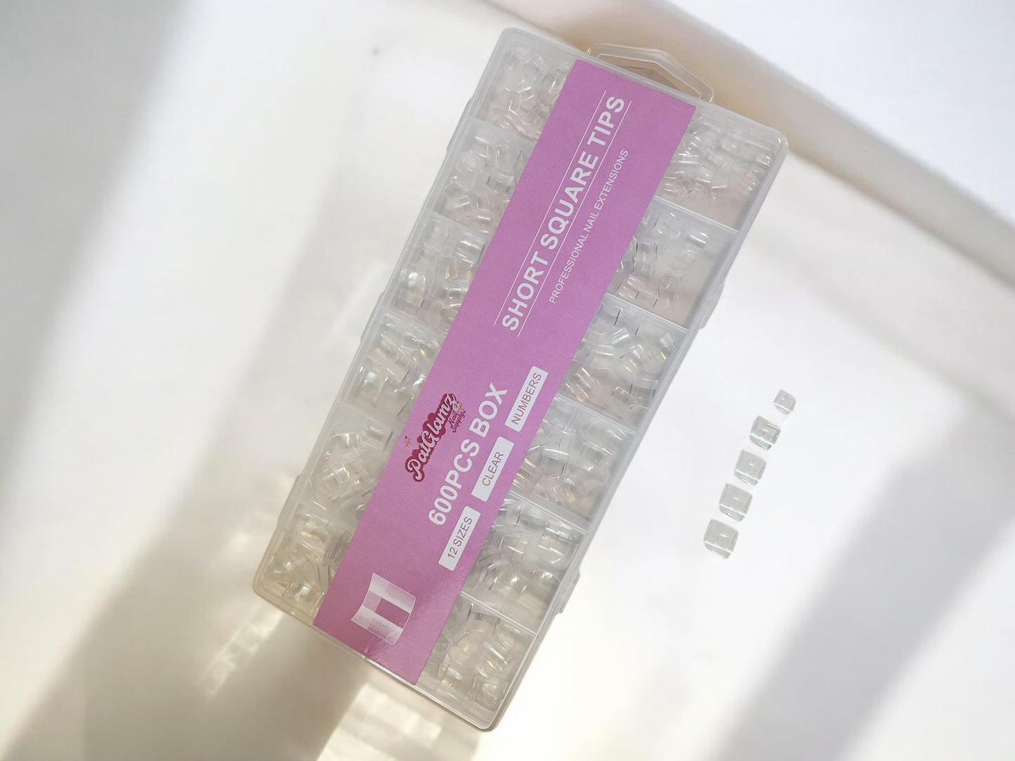 SHORT SQUARE NAIL TIPS