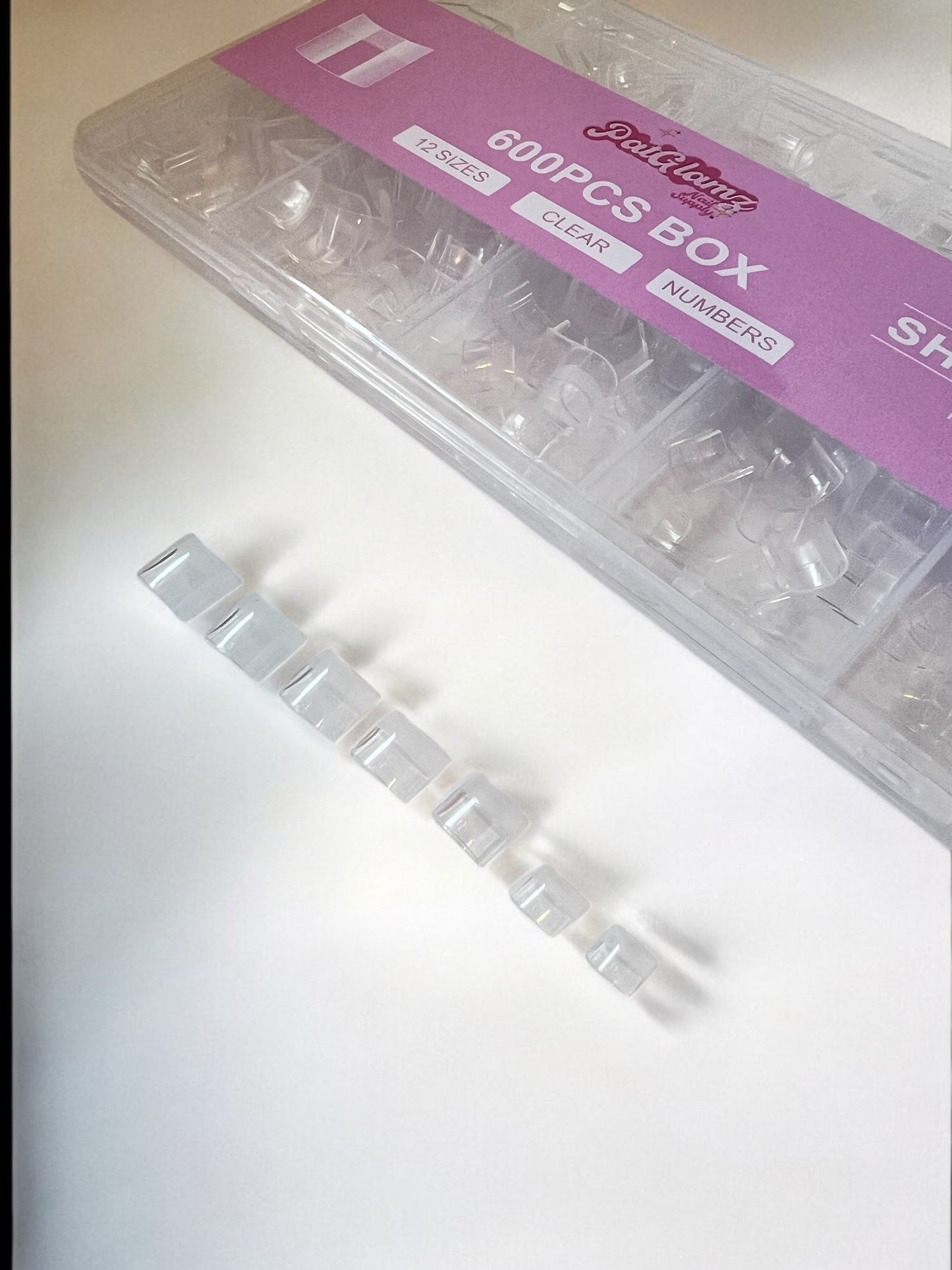 SHORT SQUARE NAIL TIPS